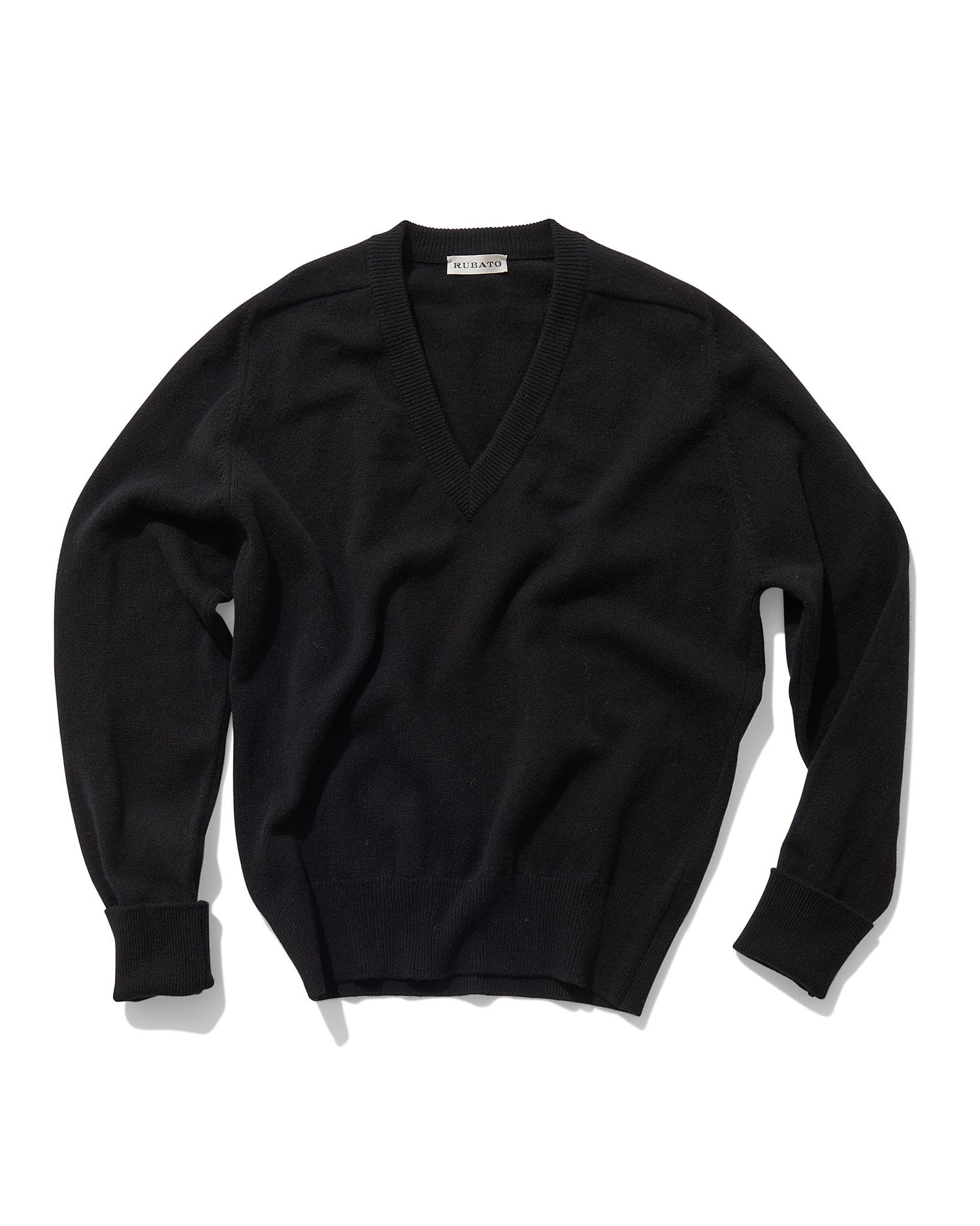 Standard V-Neck in Black