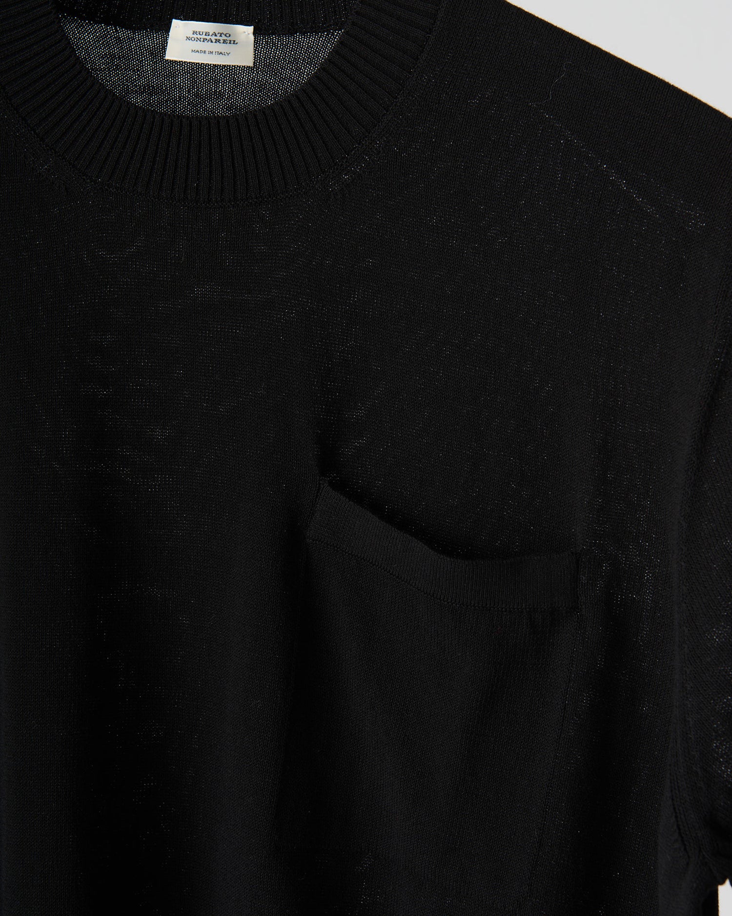 Nonpareil T-shirt in Nero