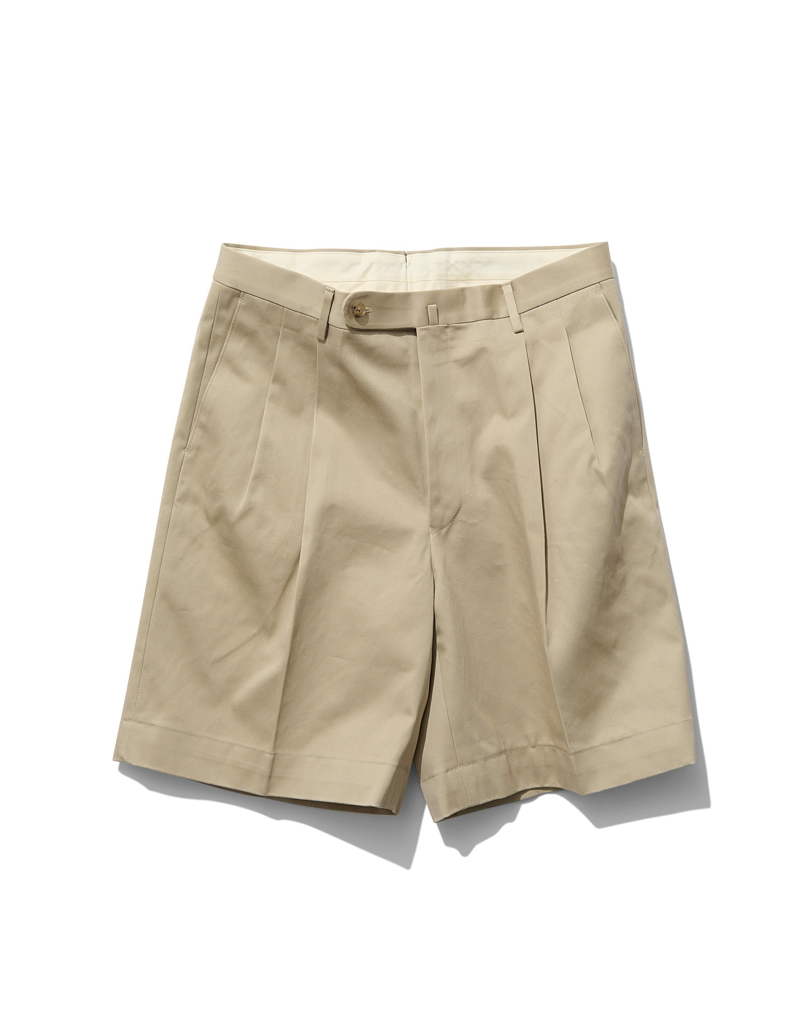 Country Club Shorts in Khaki
