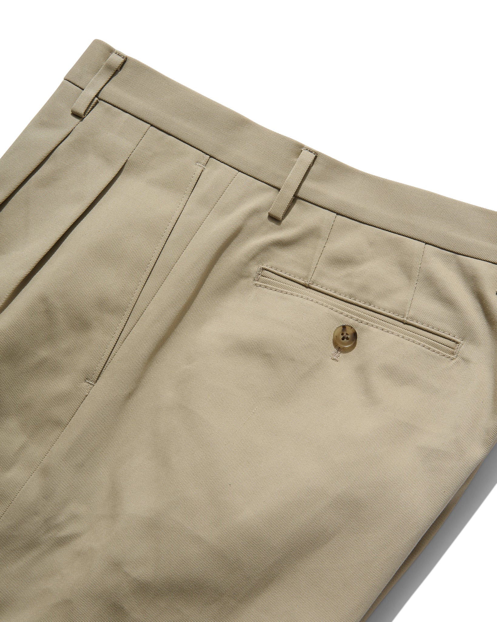 Country Club Shorts in Khaki