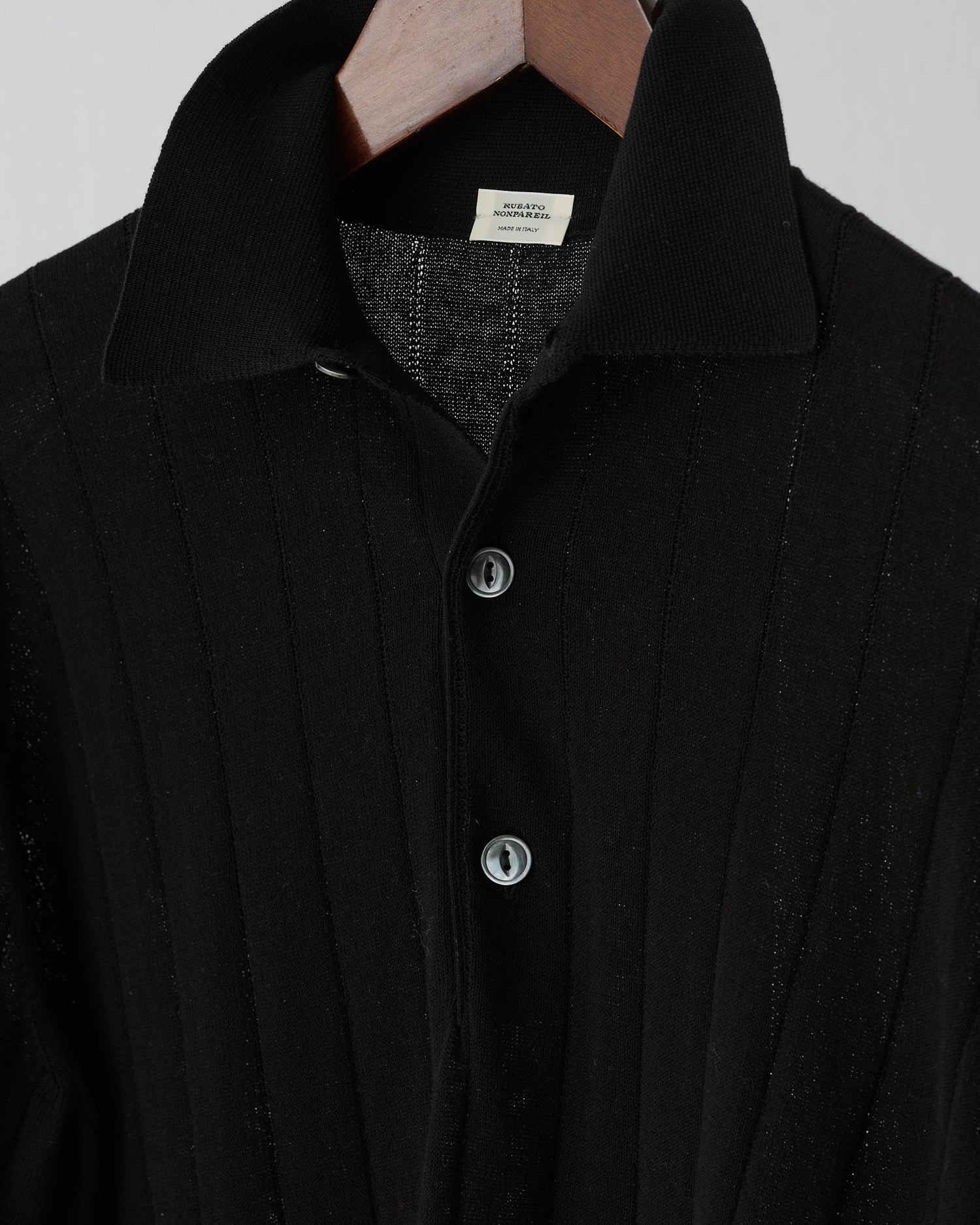 Nonpareil "Collo Americano" LS in Nero