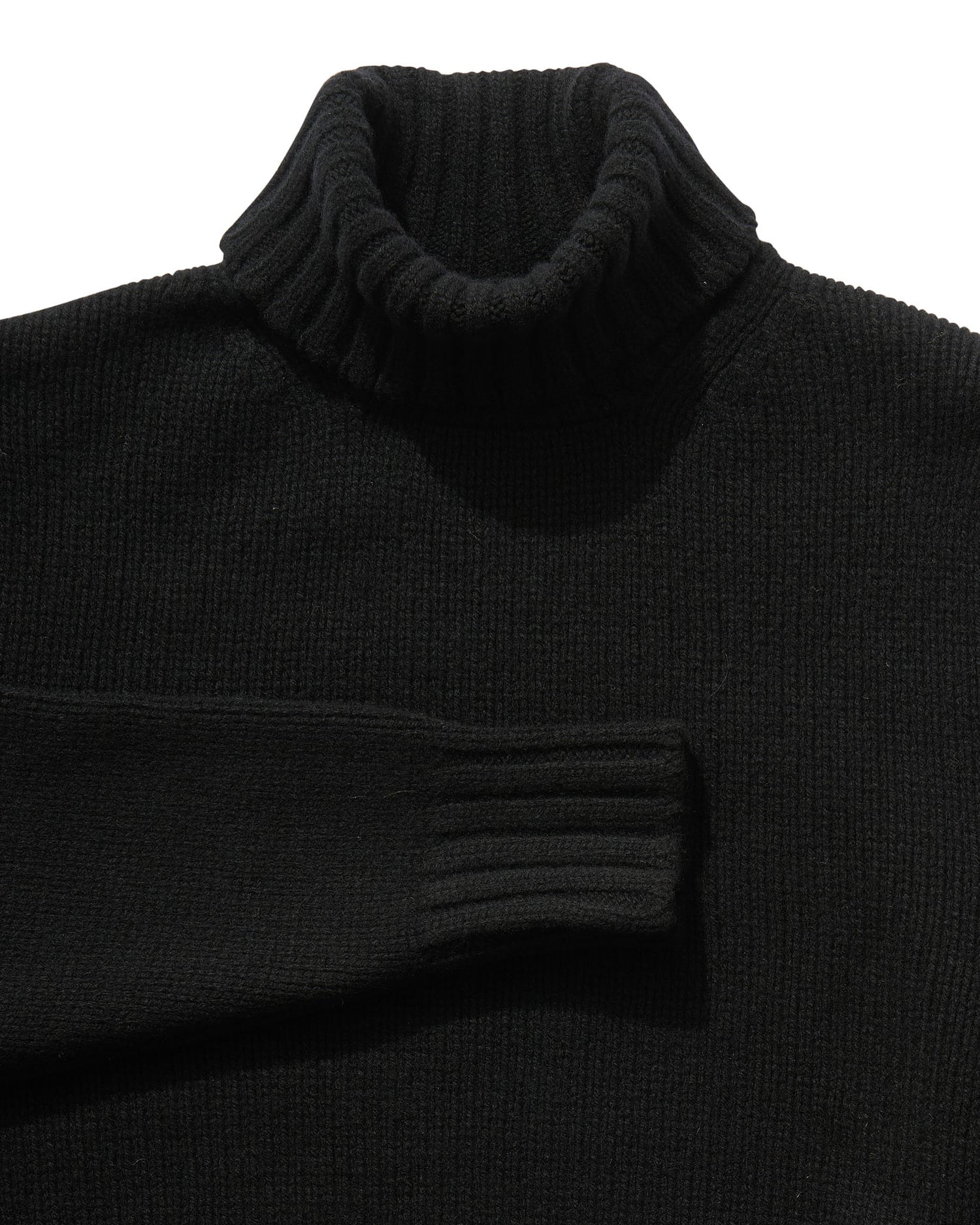 Explorer's Roll Neck in Black