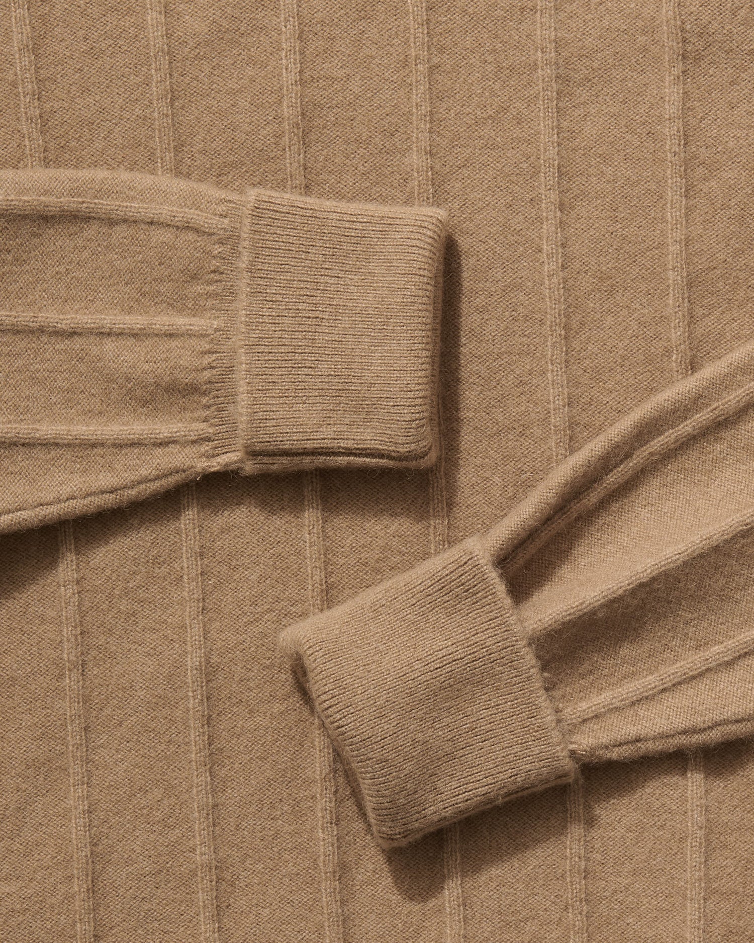 Camelhair Ridge Crew in Natural