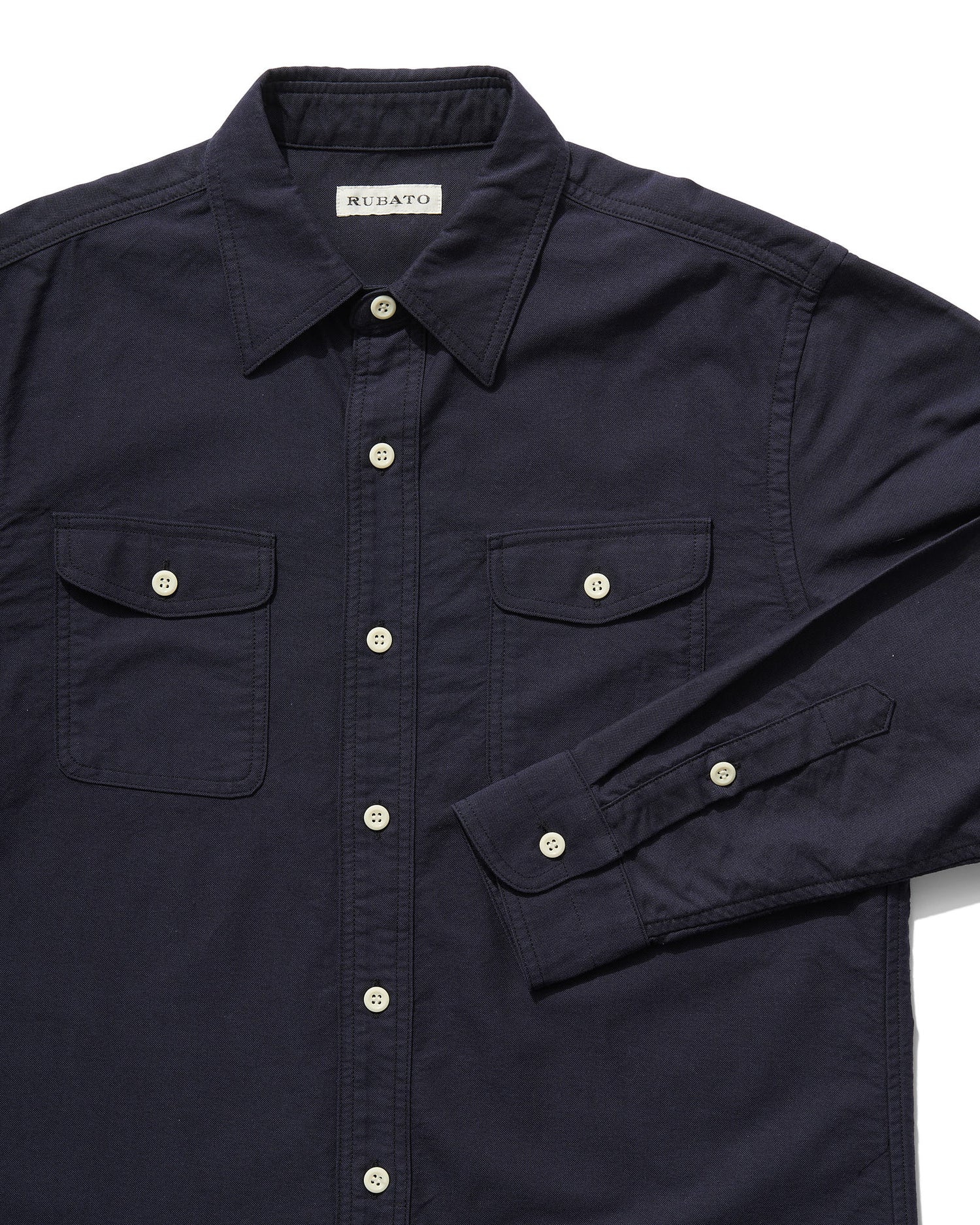 "R" Shirt in Navy