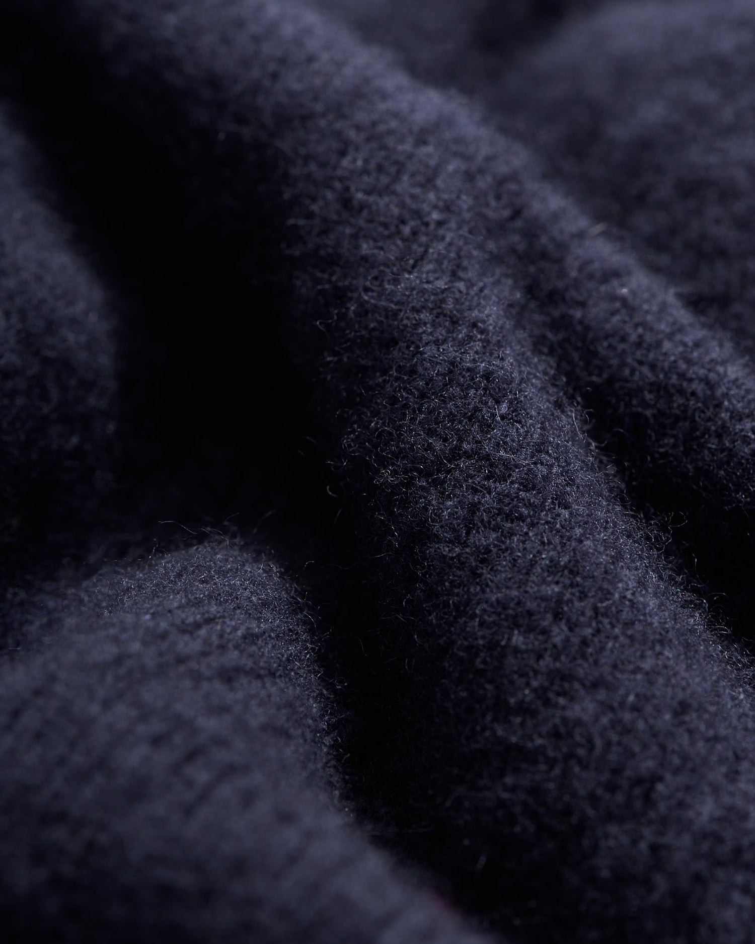 Brushed Shetland in Navy