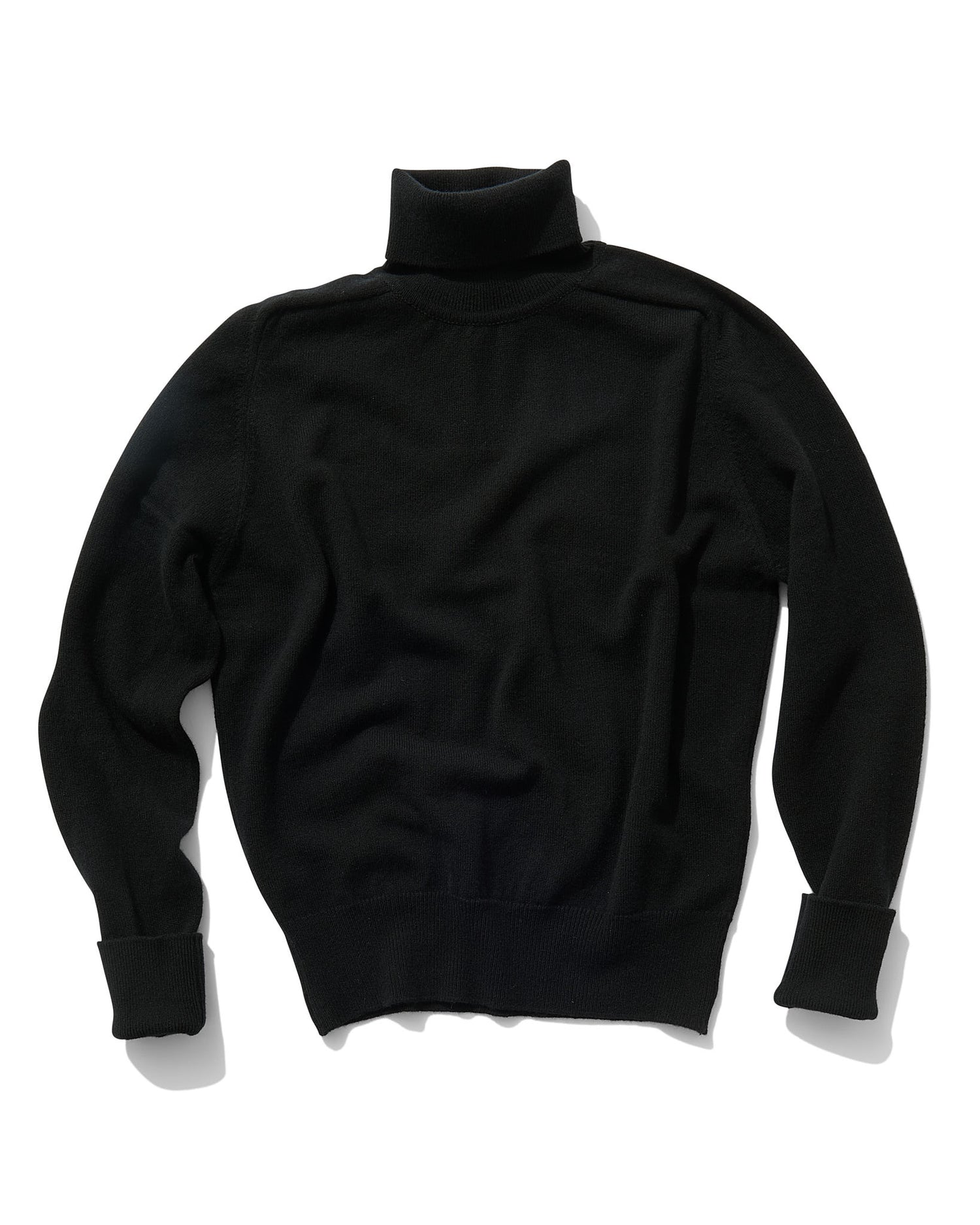 Standard Turtleneck in Black