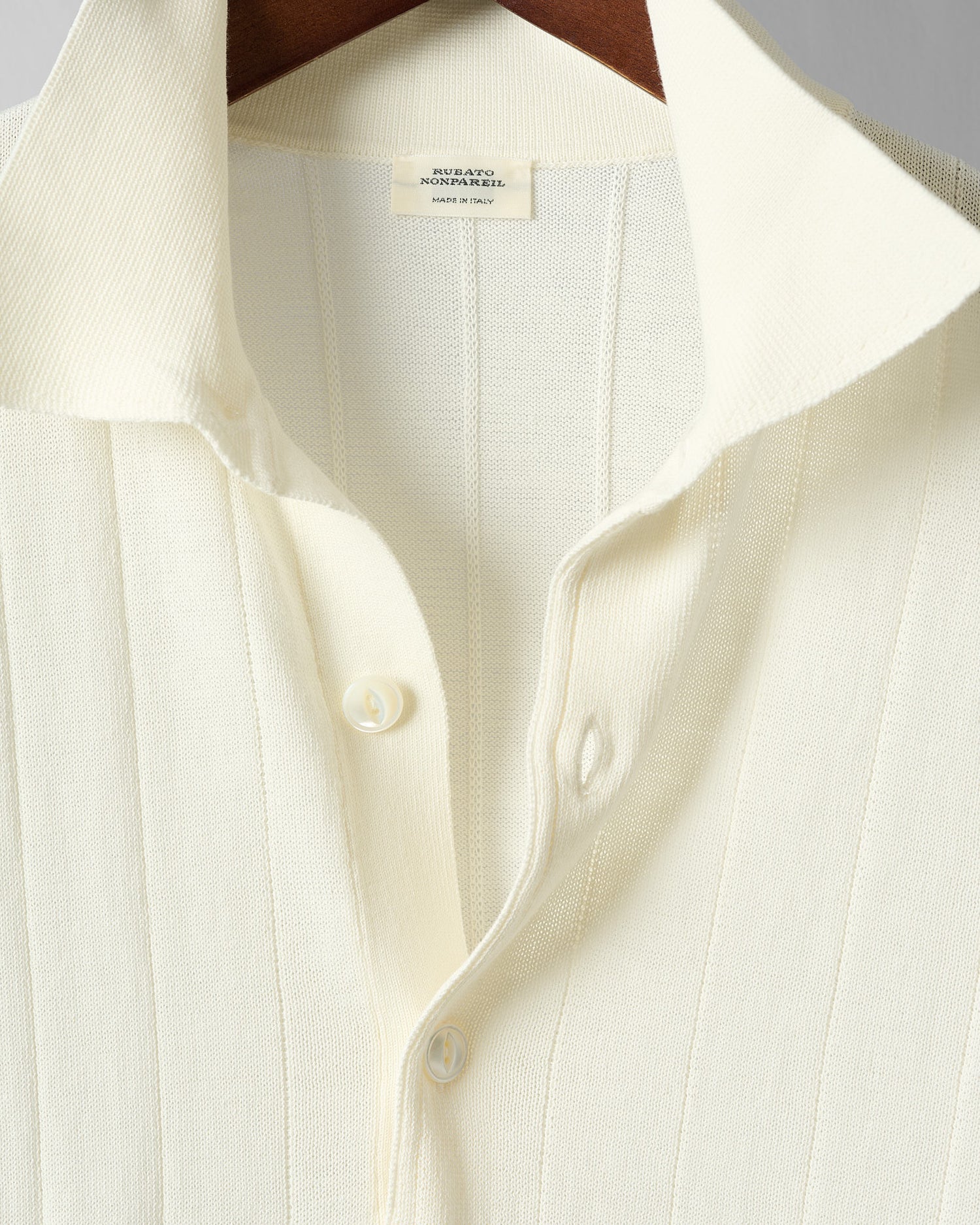 Nonpareil "Collo Americano" SS in Cream