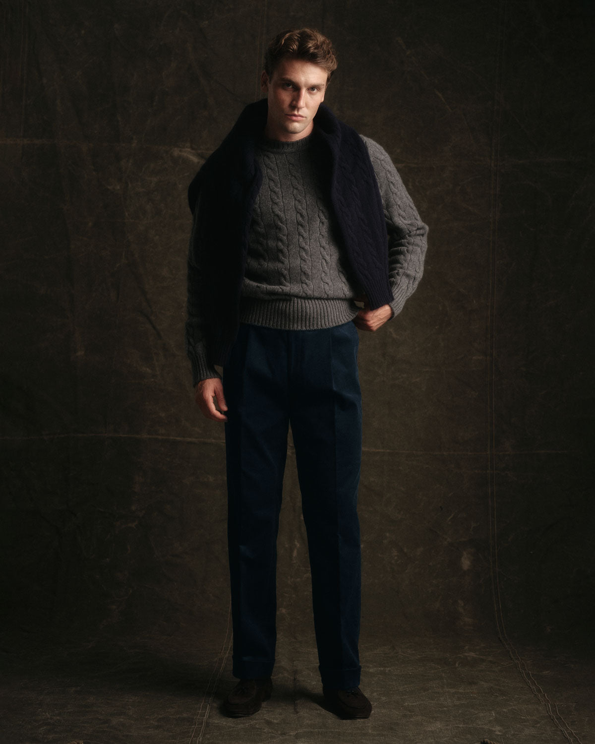 Geelongora Cable Knit in Grey