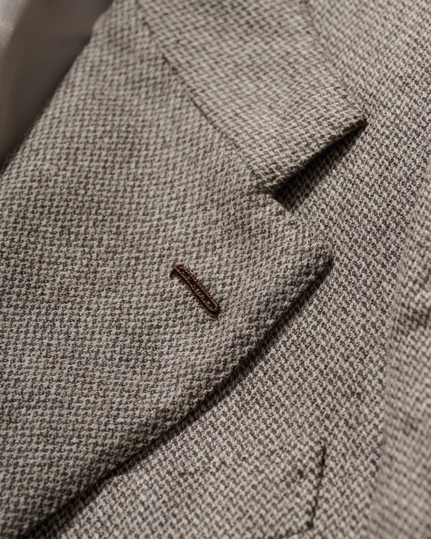 Single Breasted Jacket in Beige Micro Herringbone