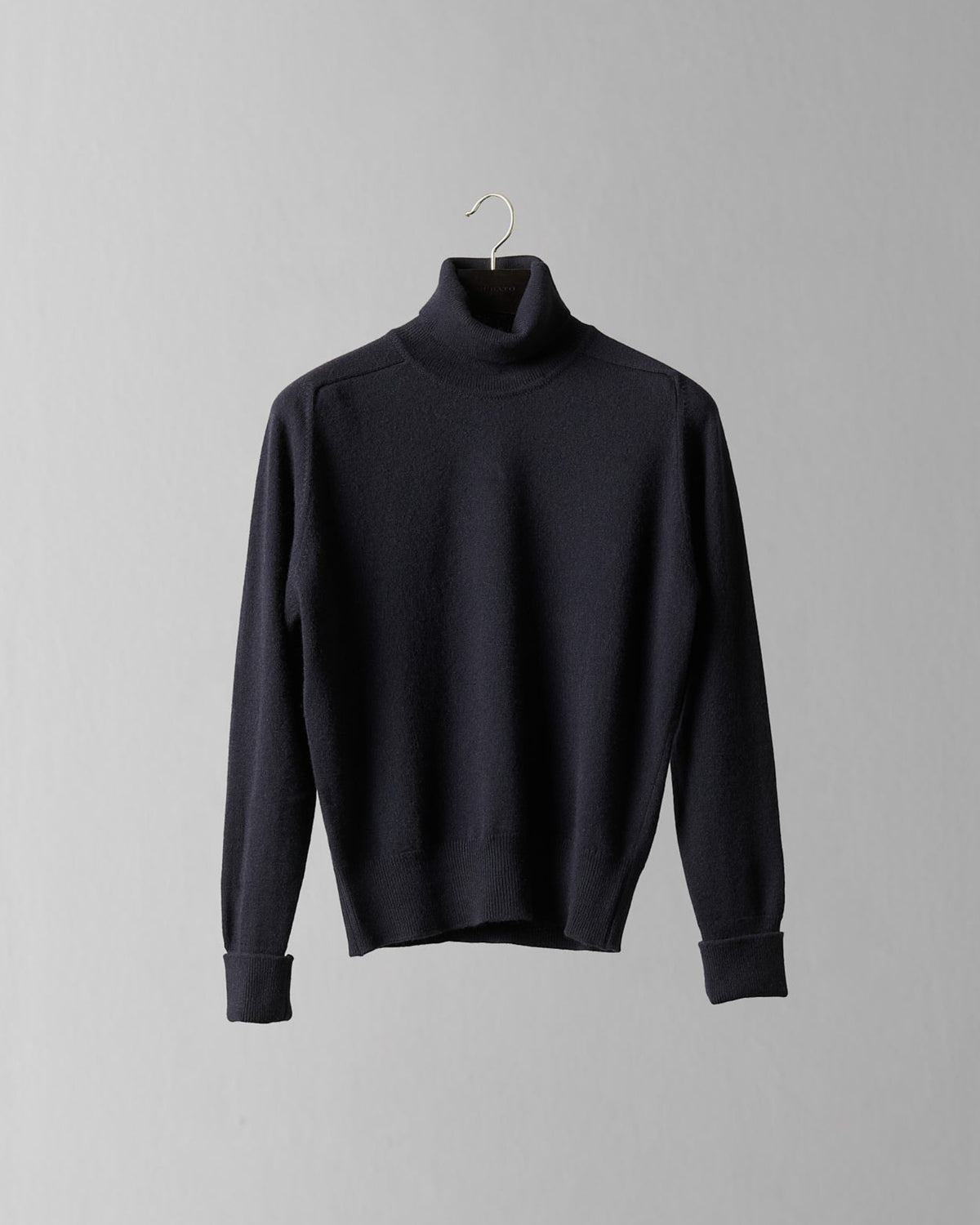 Cashmere Turtleneck in Dark Navy