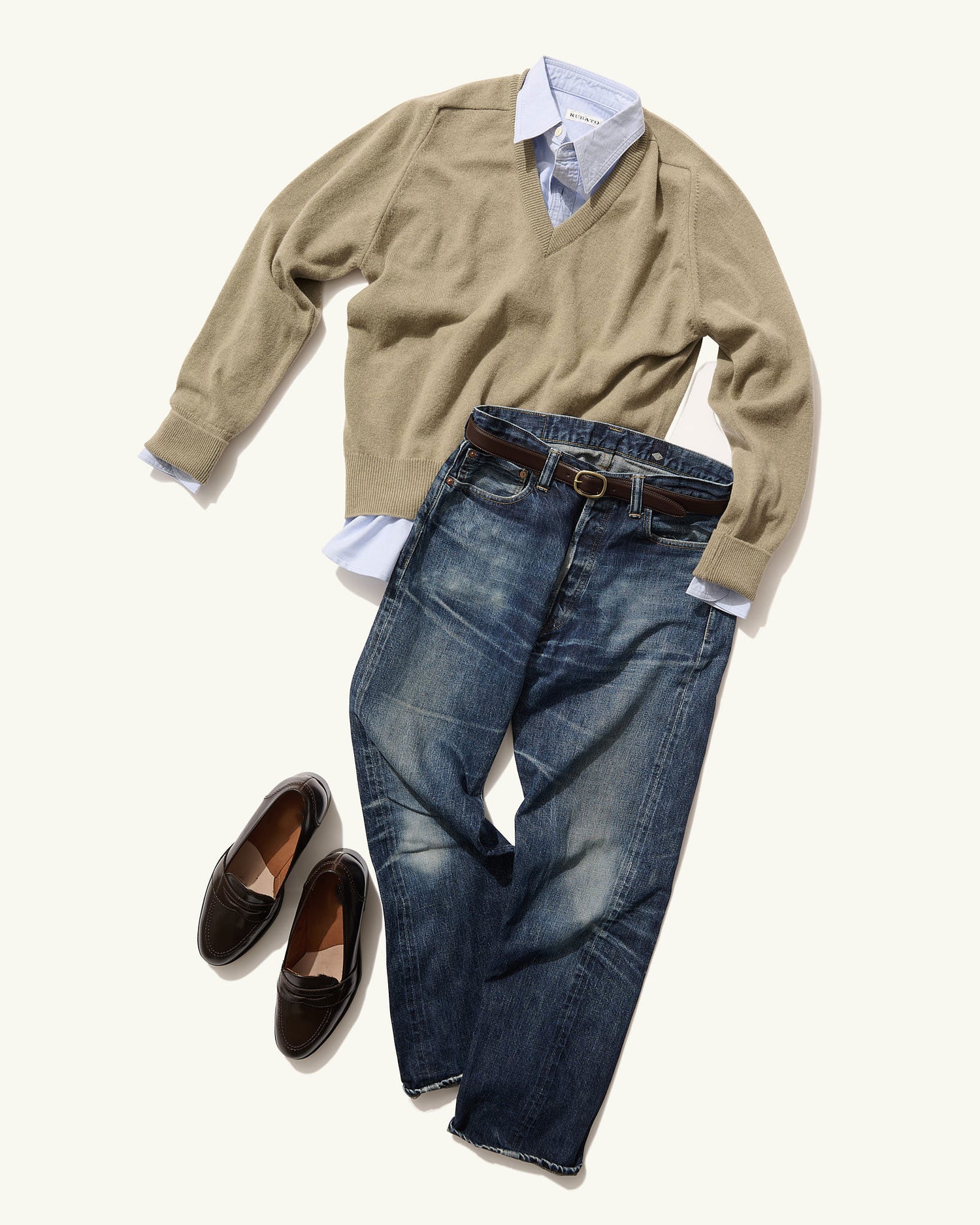 Standard V-Neck in Gravel