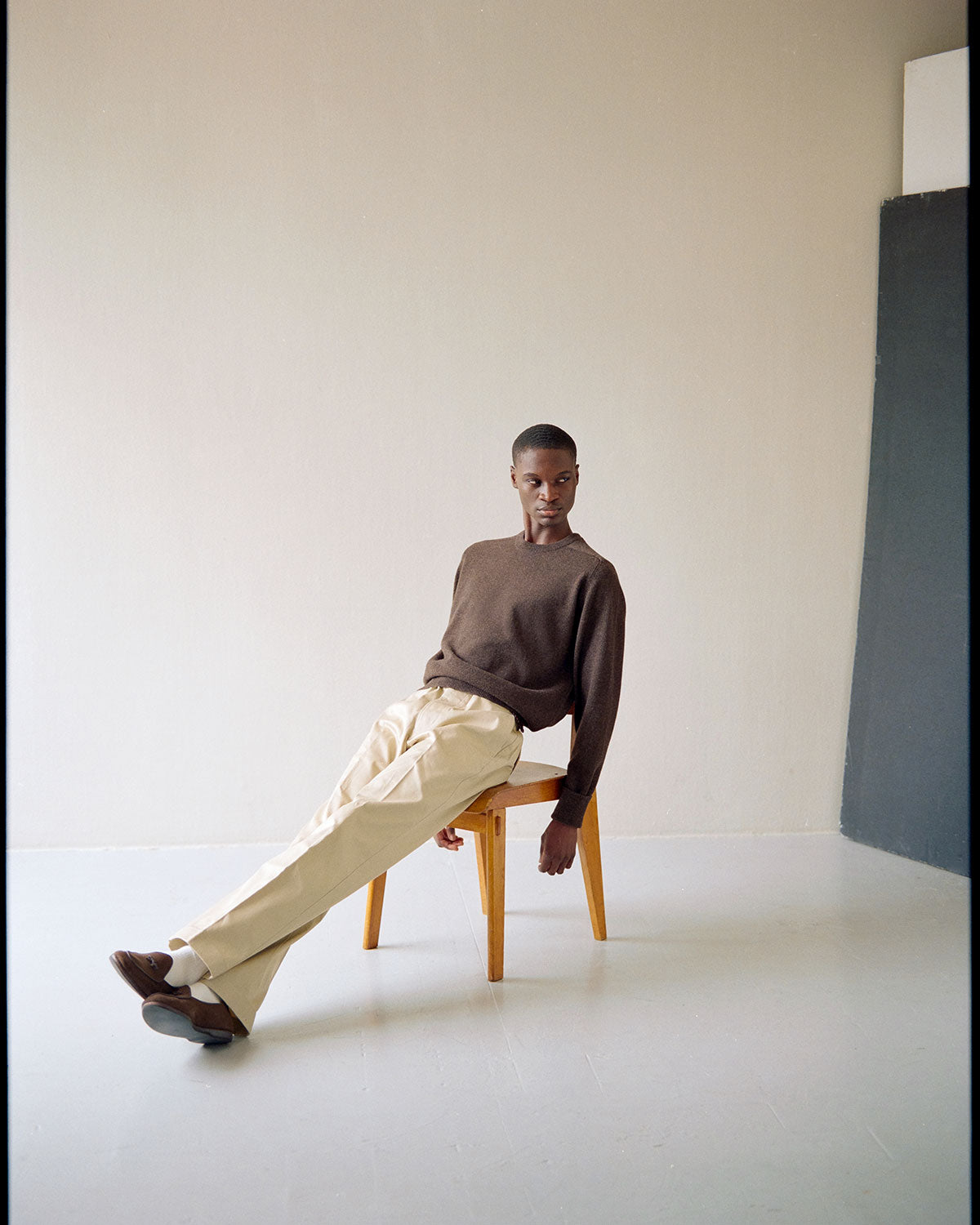 Officer's Chino in Khaki