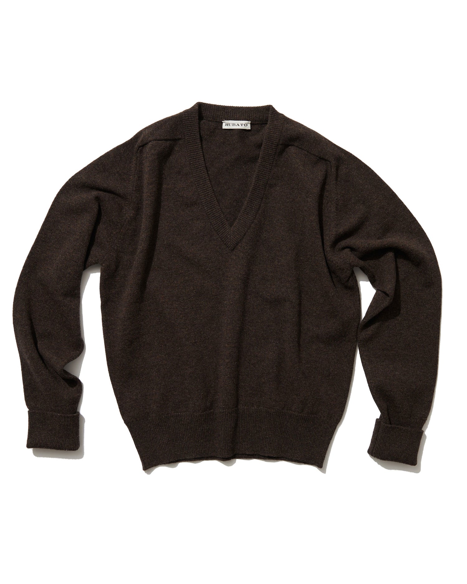 Standard V-Neck in Earth