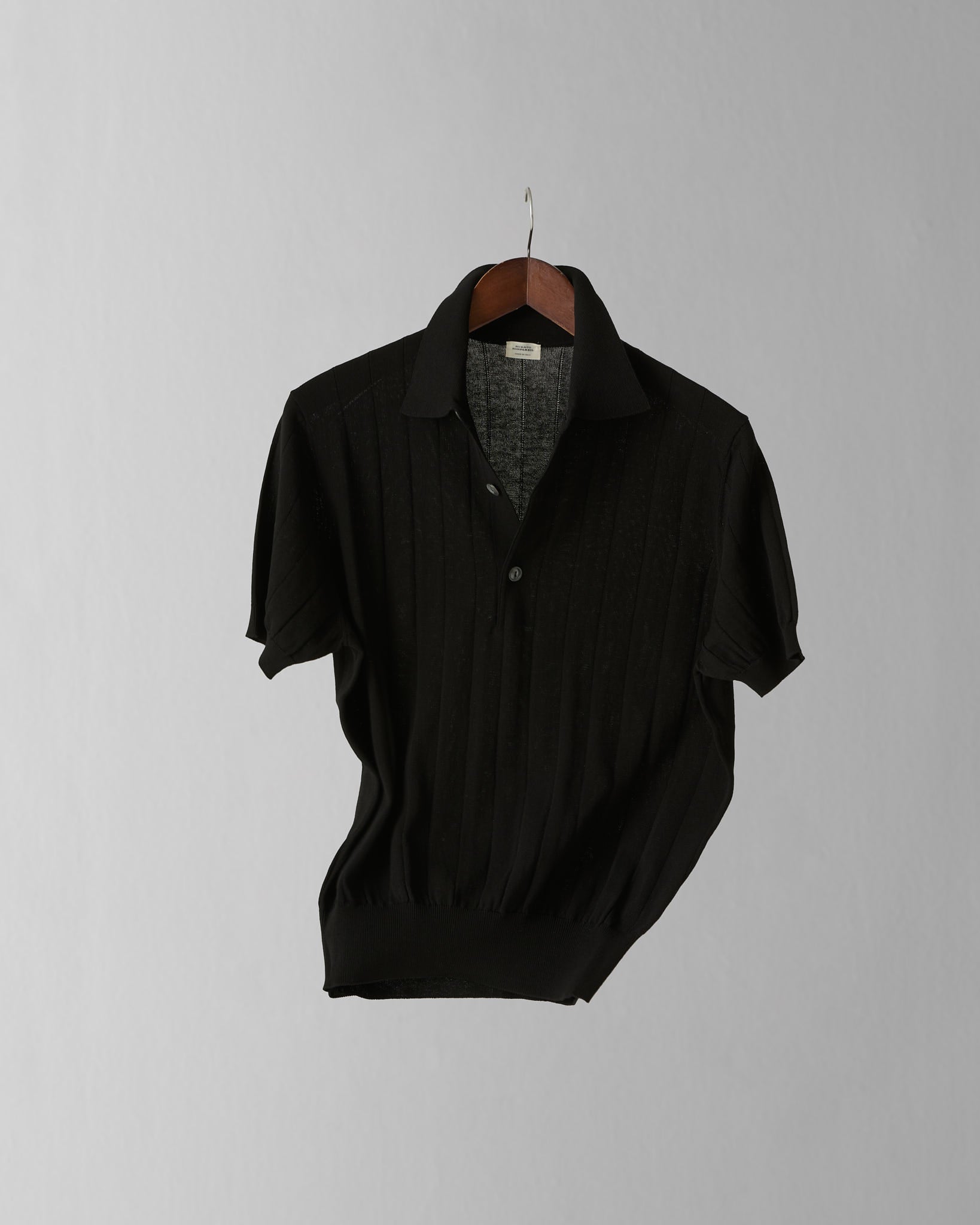 Nonpareil "Collo Americano" SS in Nero