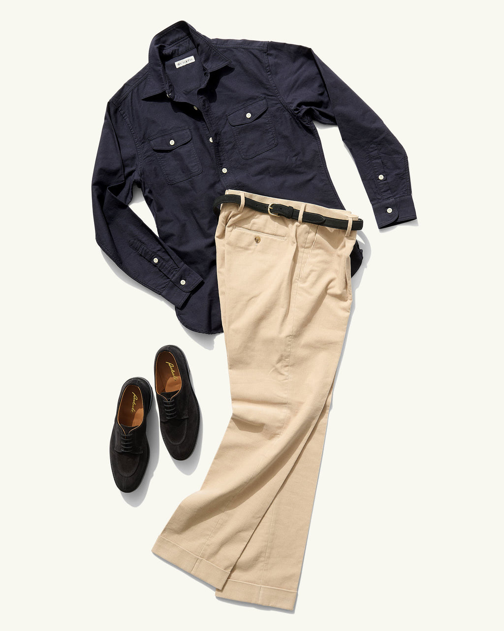"R" Shirt in Navy