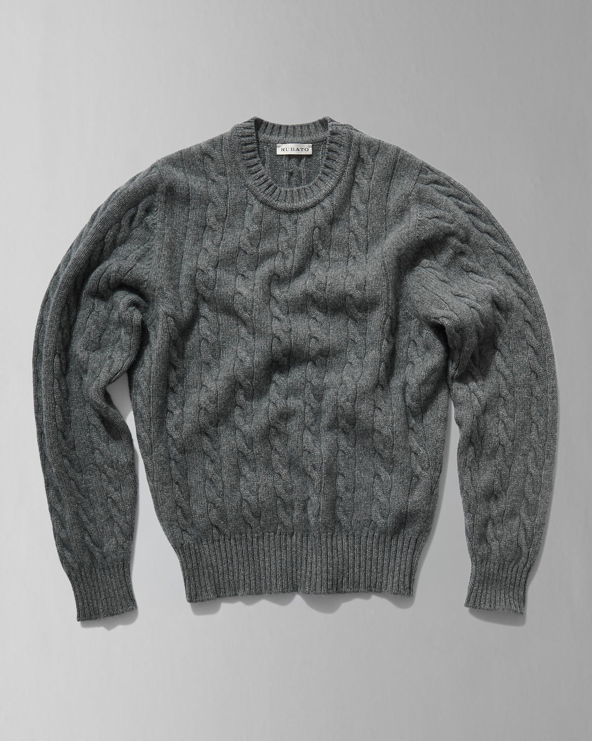 Geelongora Cable Knit in Grey