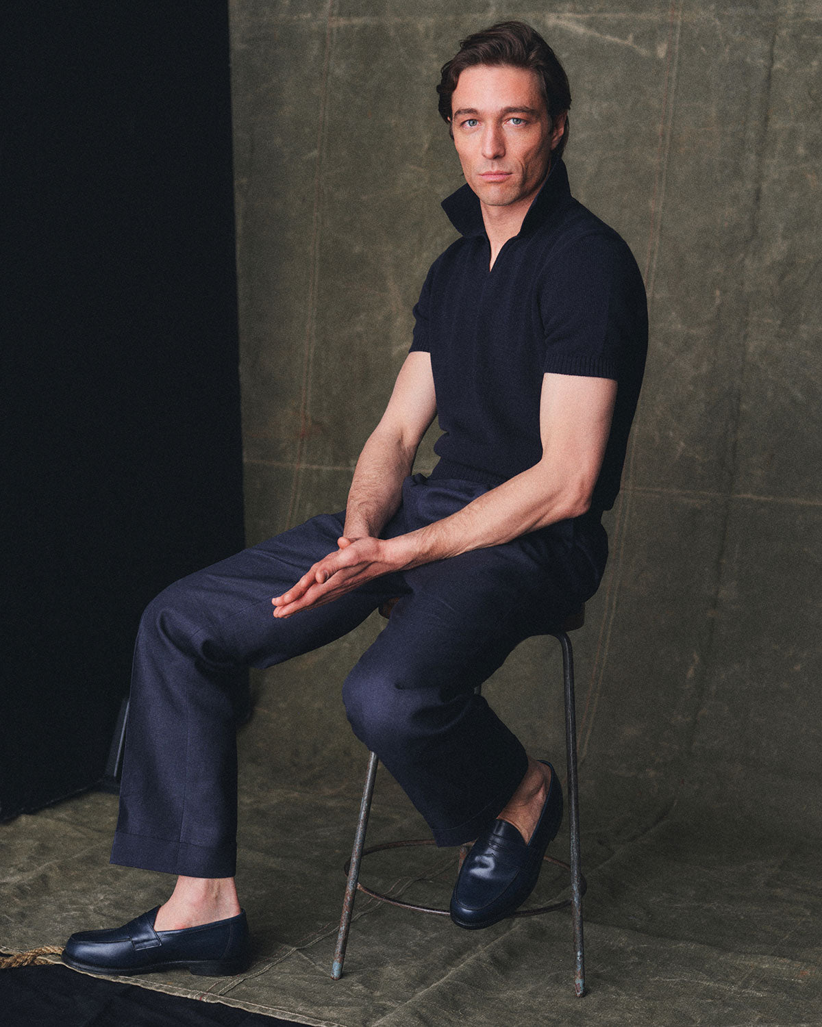 Linen Slacks in Navy