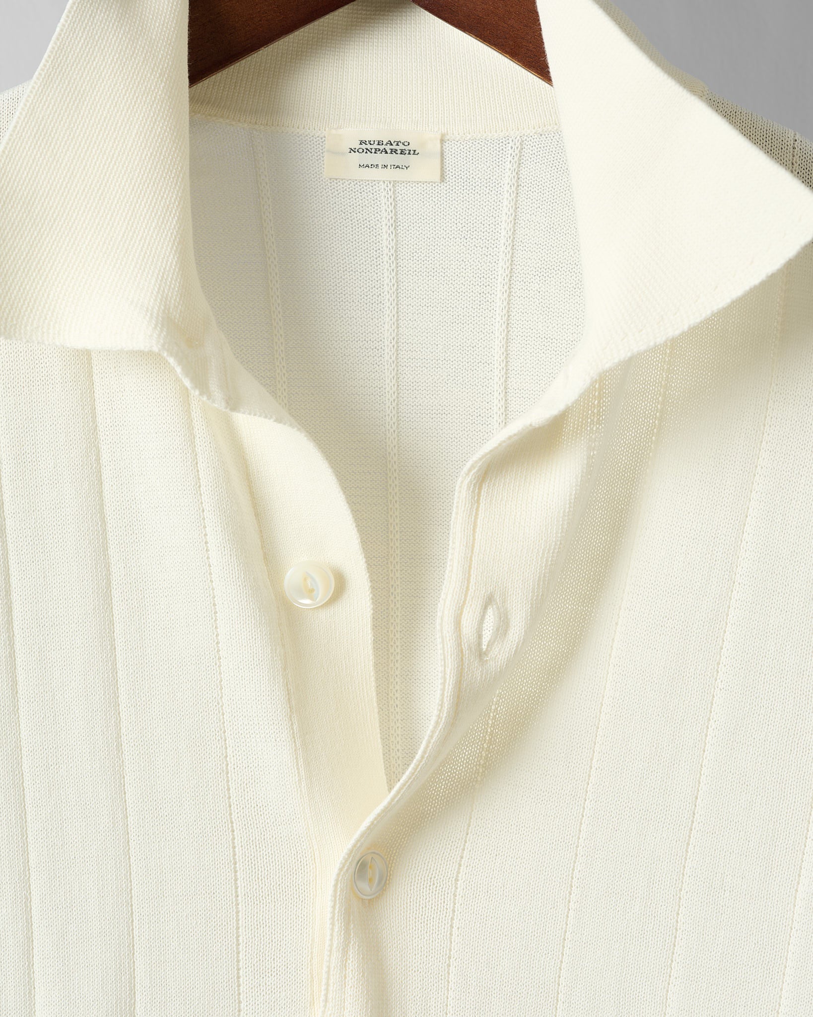 Nonpareil "Collo Americano" SS in Cream
