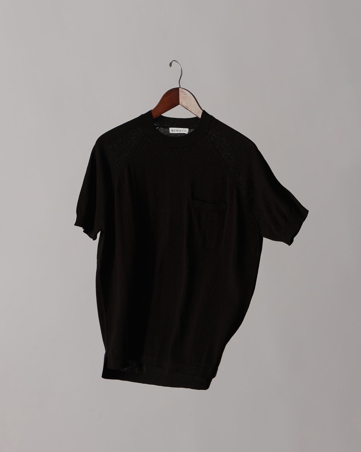 Nonpareil Raglan T-shirt in Noir