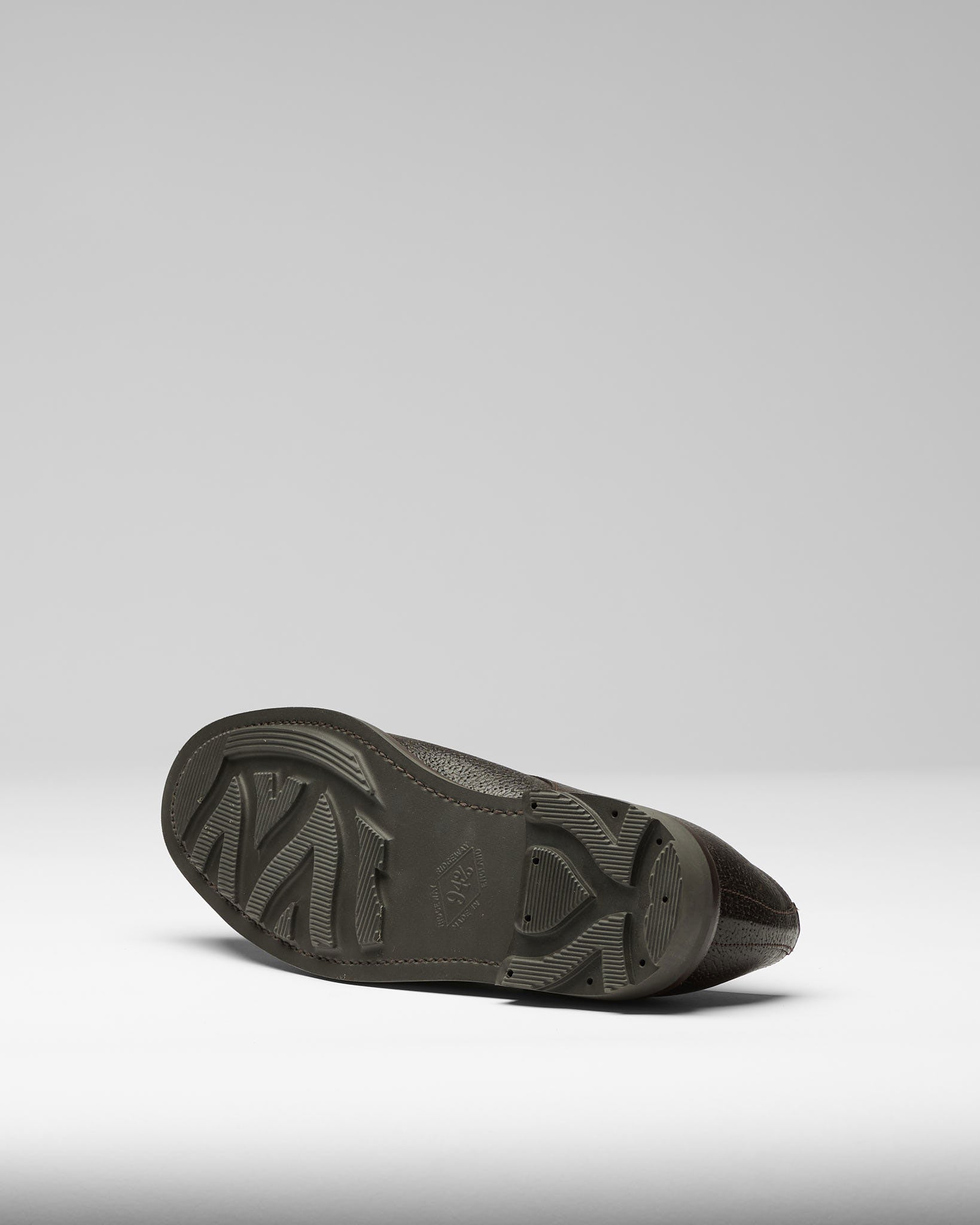 Navvy Cut in Brown Pigskin