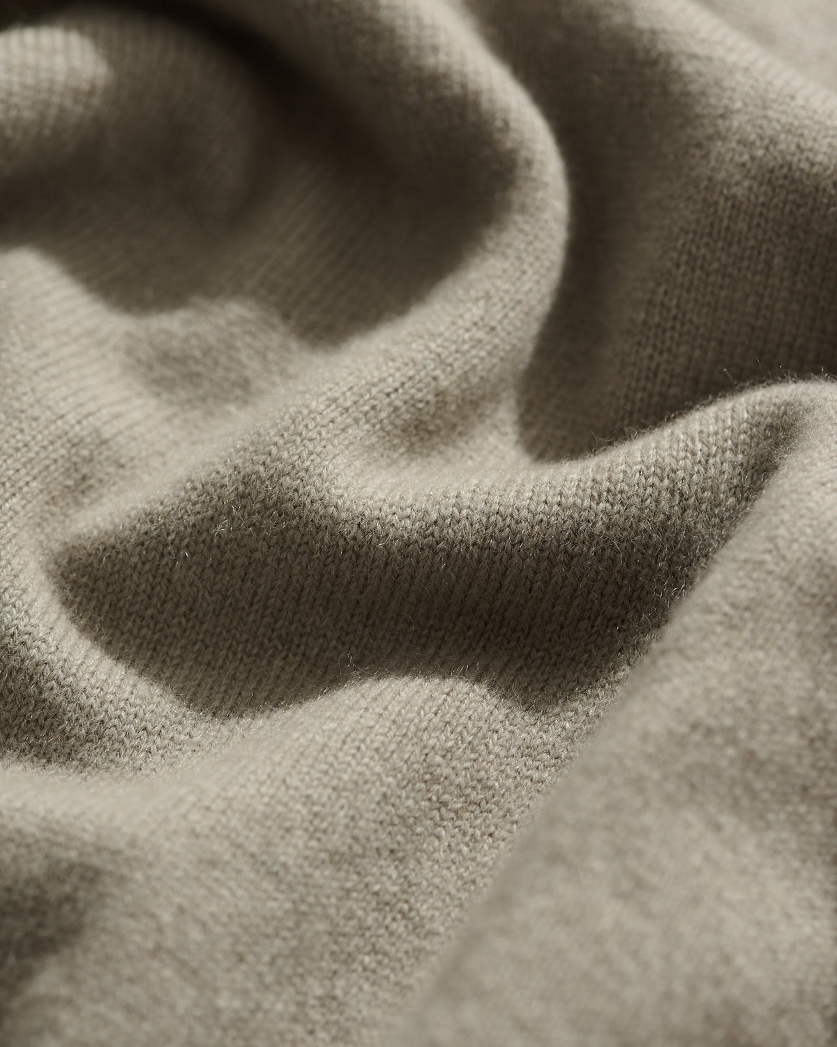 Cashmere Crew Neck in Clay
