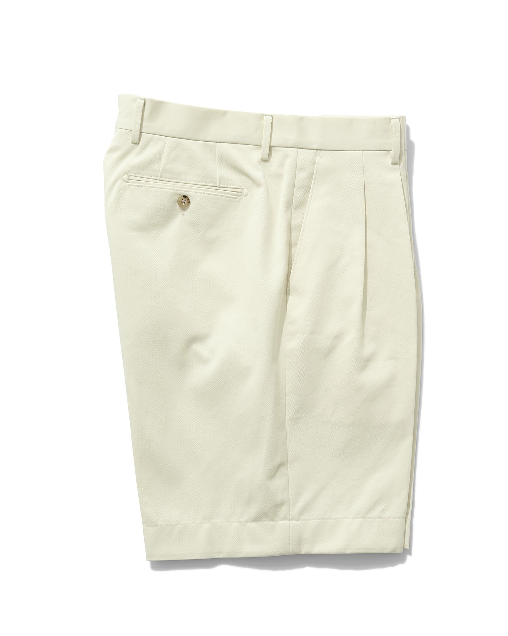 Wellfleet Shorts in Cream