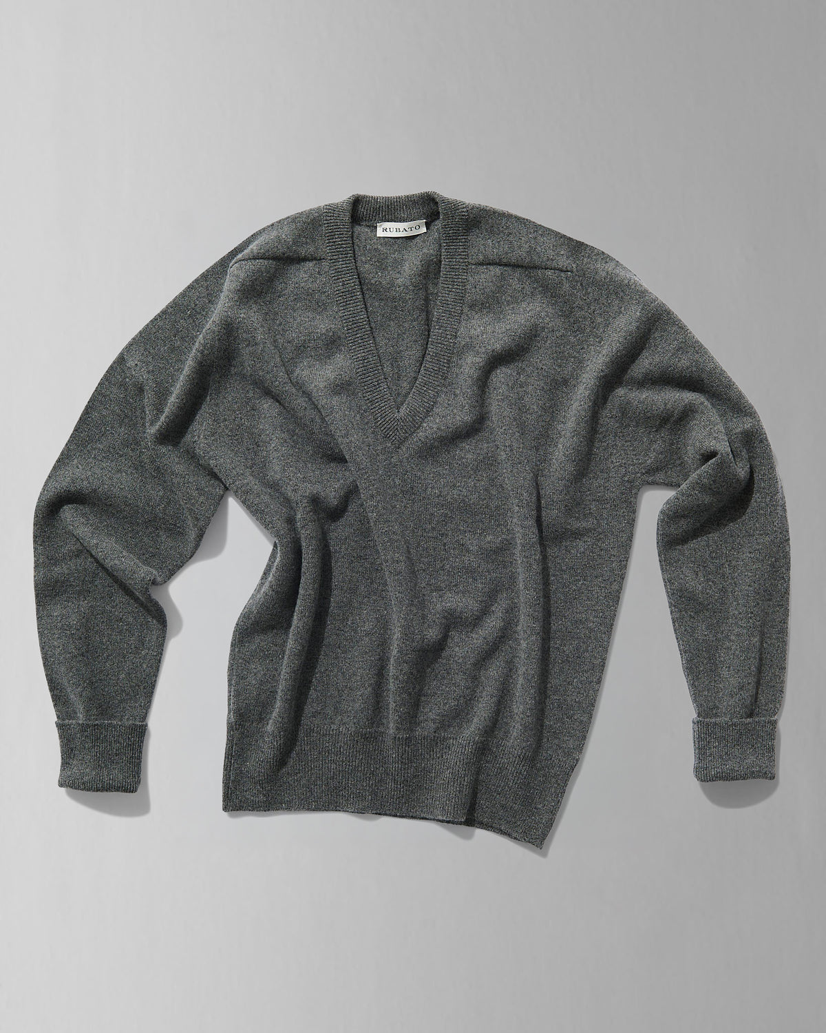 Standard V-Neck in Shale