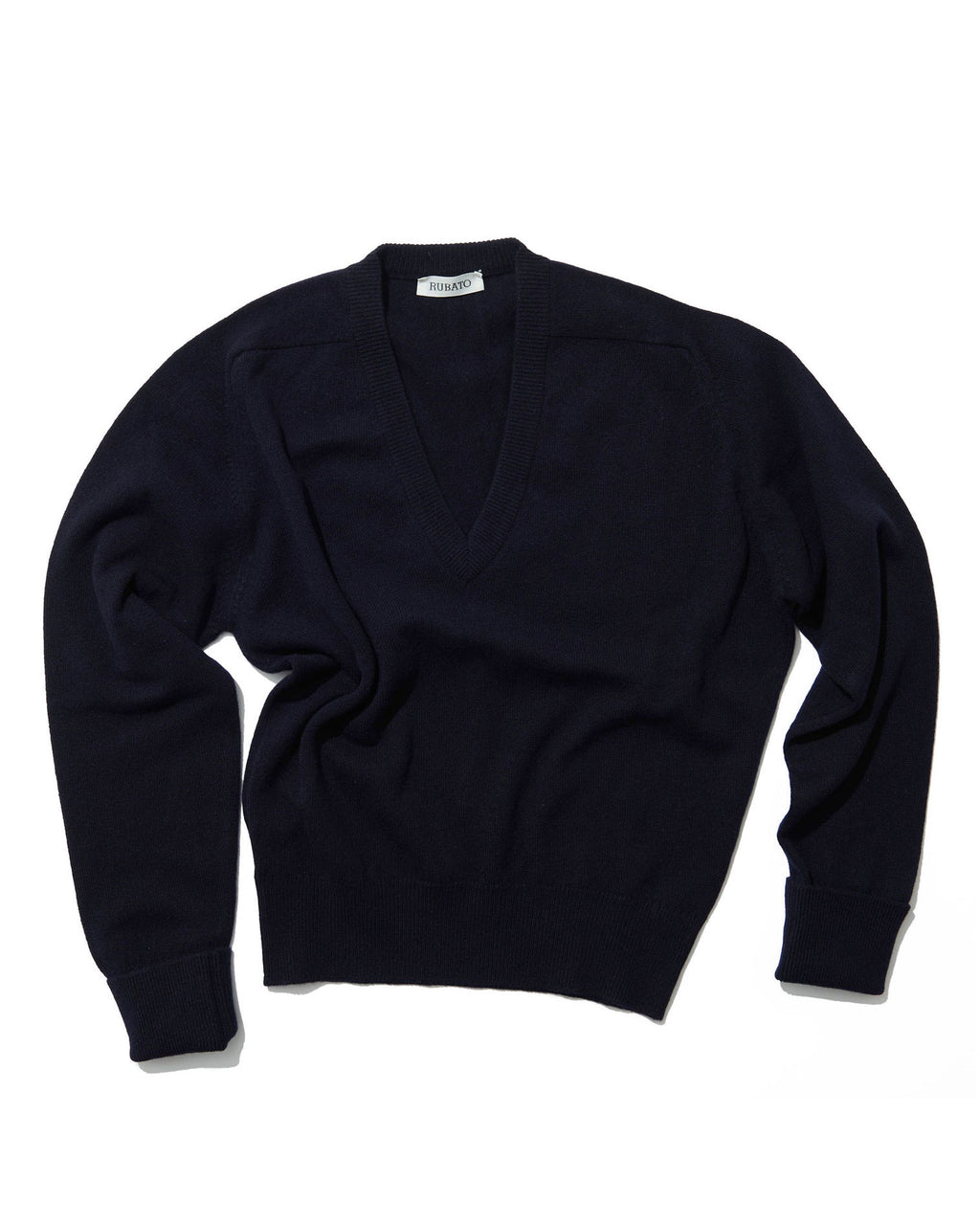 Standard V-Neck in Navy